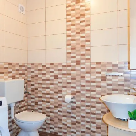 Urdih-2 By Interhome *