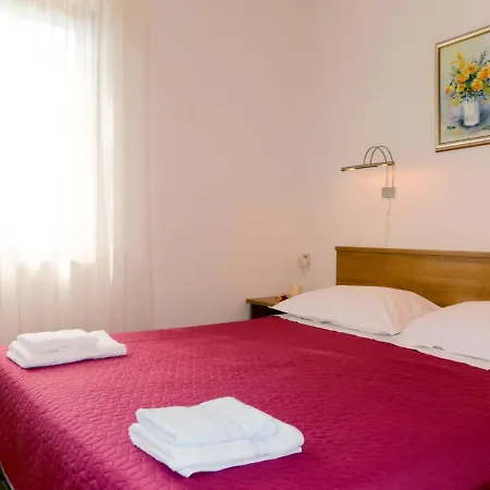 Apartment Urdih - Krk316 By Interhome *