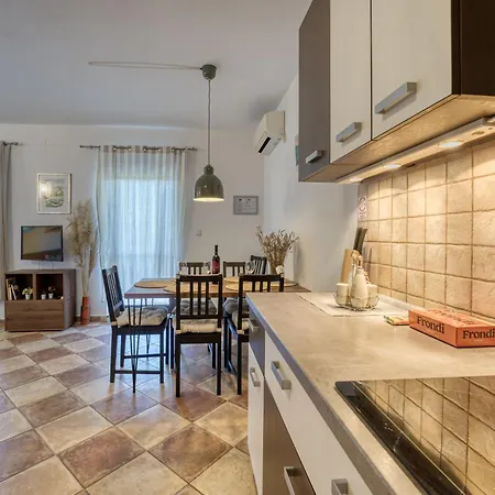 Urdih-2 By Interhome *