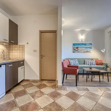 Urdih-2 By Interhome