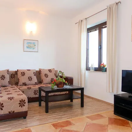 Urdih-2 By Interhome Apartamento